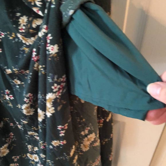 BloomChic maxi dress with smocked top flutter sleeve lined Sz 22/24 TT - Picture 5 of 8